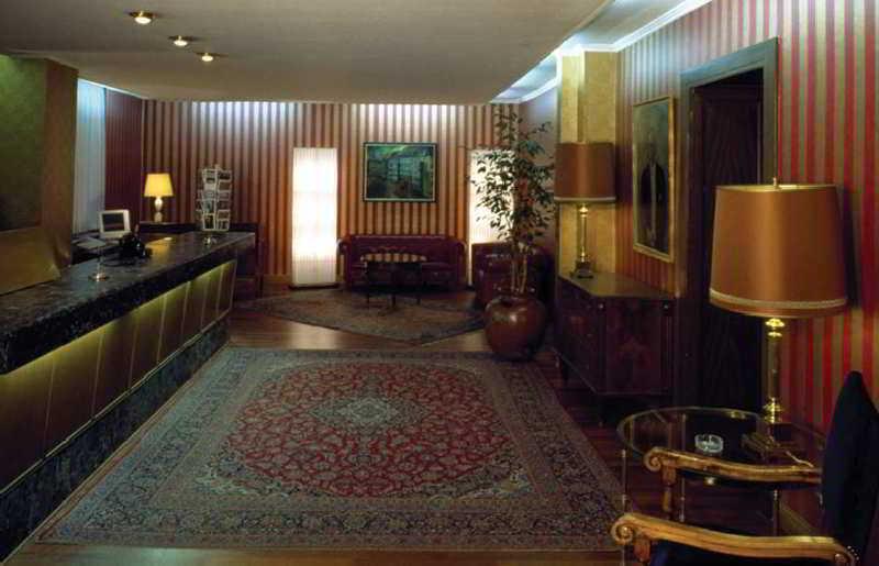 Stadt-Gut-Hotel Bogota ベルリン エクステリア 写真