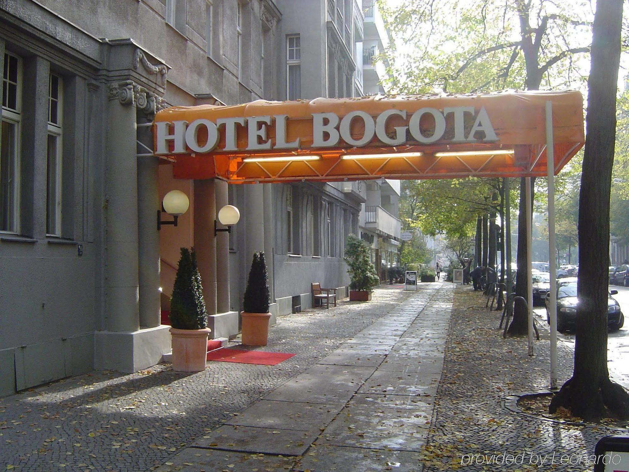 Stadt-Gut-Hotel Bogota ベルリン エクステリア 写真